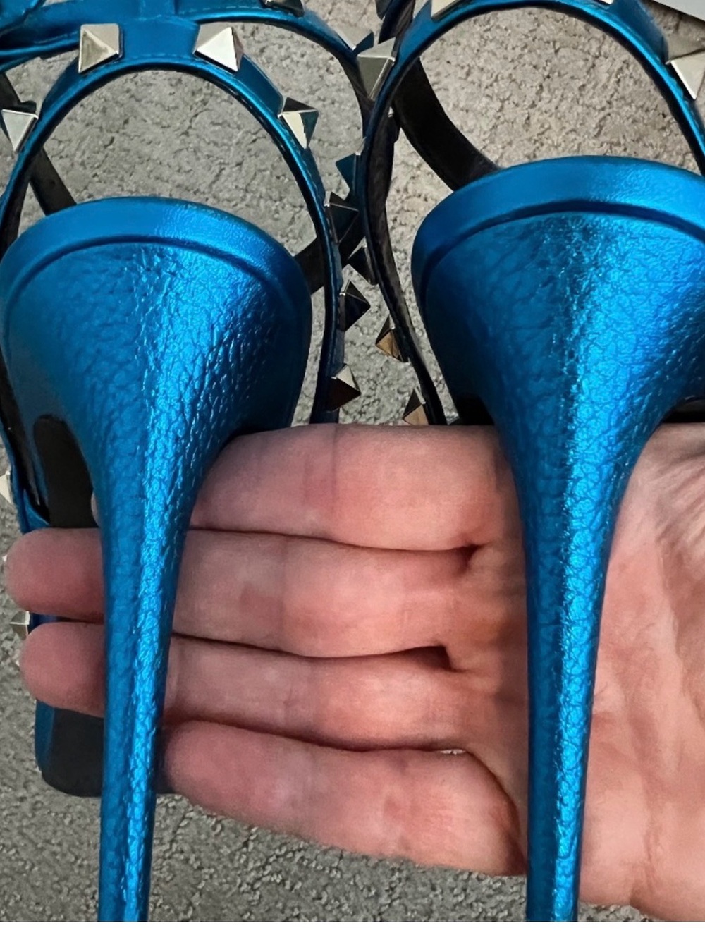 Valentino Metallic Blue Studded T-Strap Pumps - Picture 3 of 7